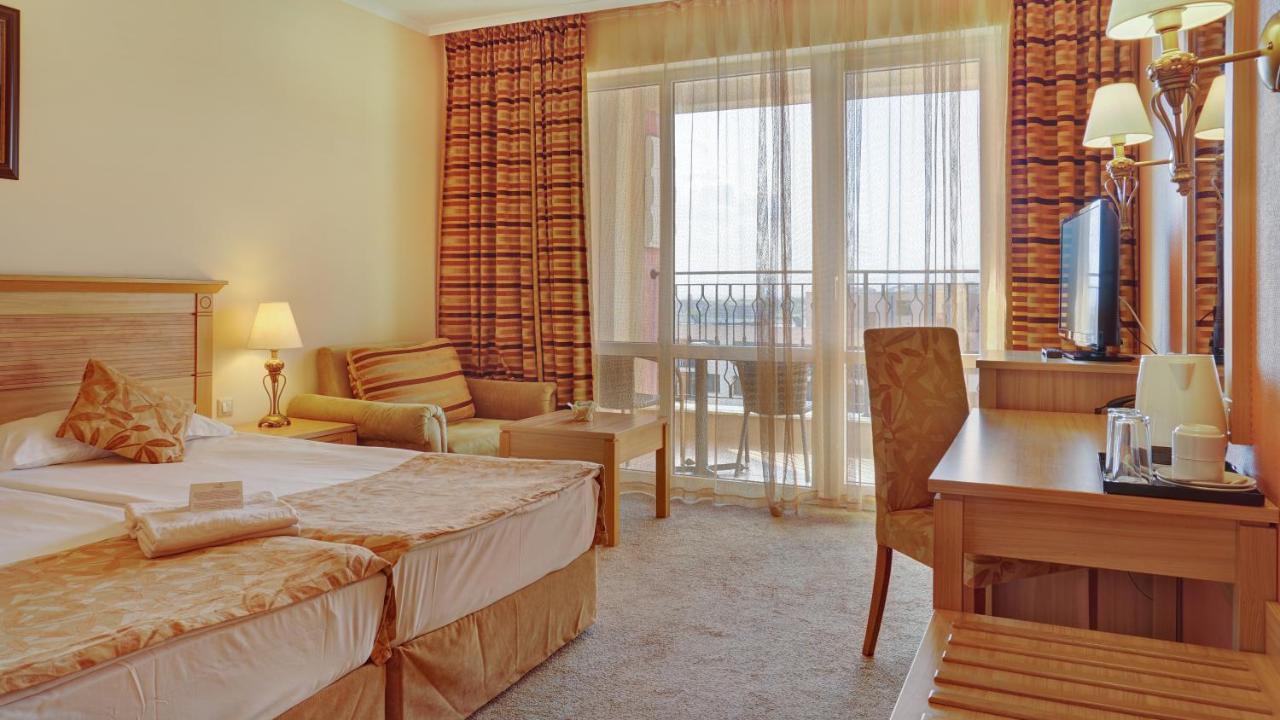 Dit Majestic Beach Resort Sunny Beach Ngoại thất bức ảnh