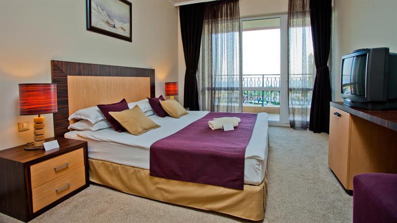 Dit Majestic Beach Resort Sunny Beach Ngoại thất bức ảnh
